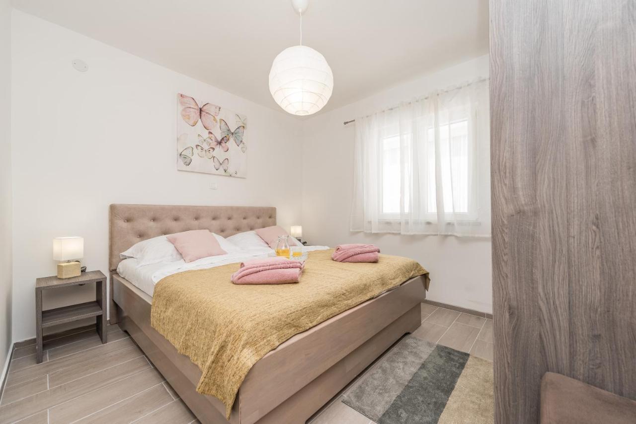 Villa Family Sukošan, Zadar Bagian luar foto