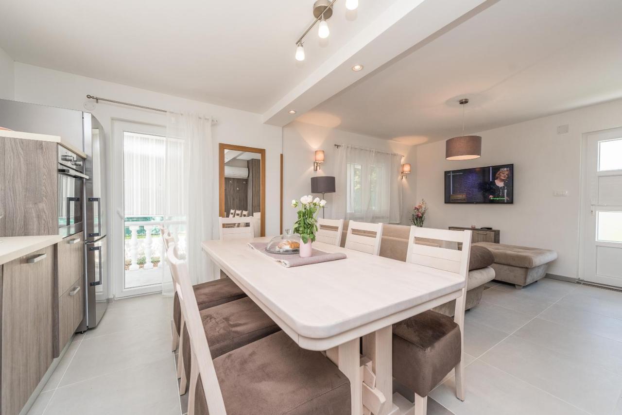 Villa Family Sukošan, Zadar Bagian luar foto